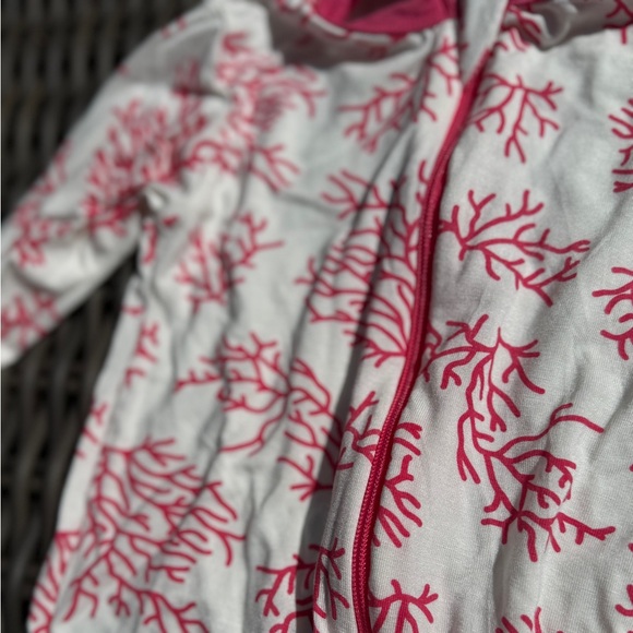 Kickee Pants Coral Print Zip-Up Footie - Size 6-9 months - NWT - Picture 13 of 16